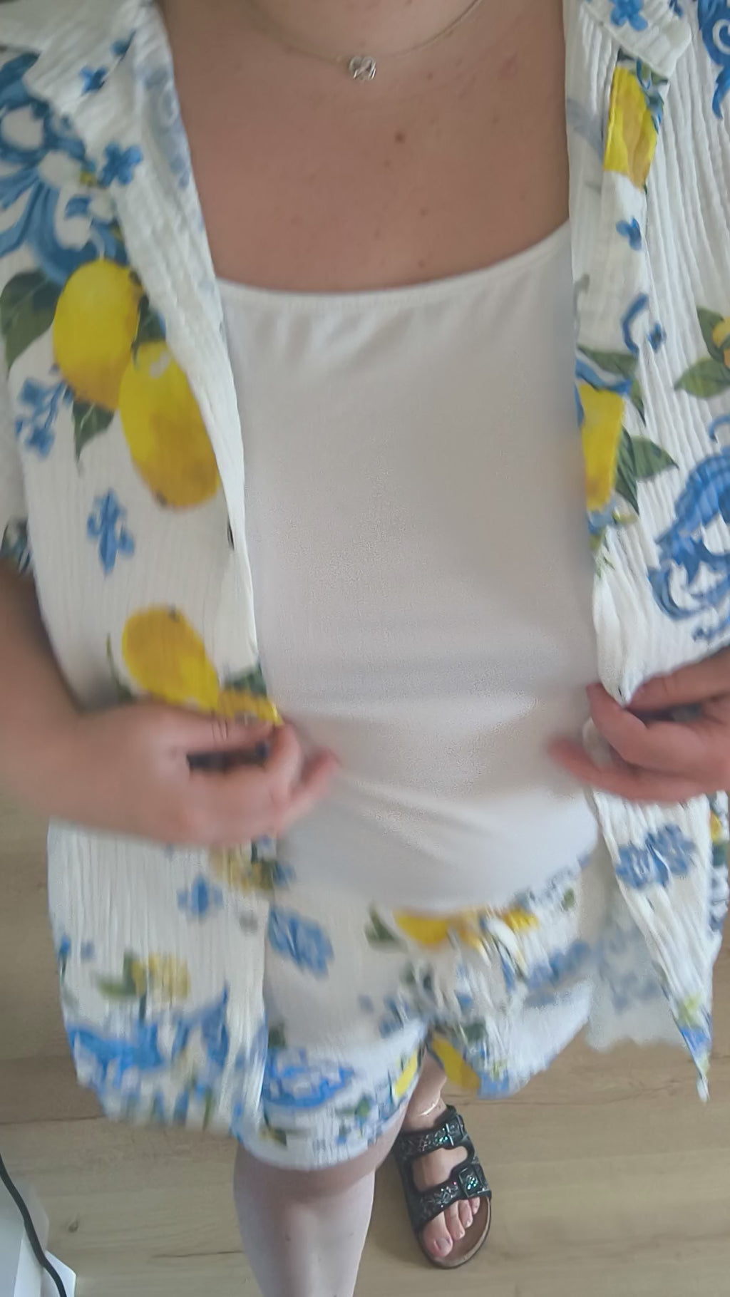 Short citron en gaze de coton